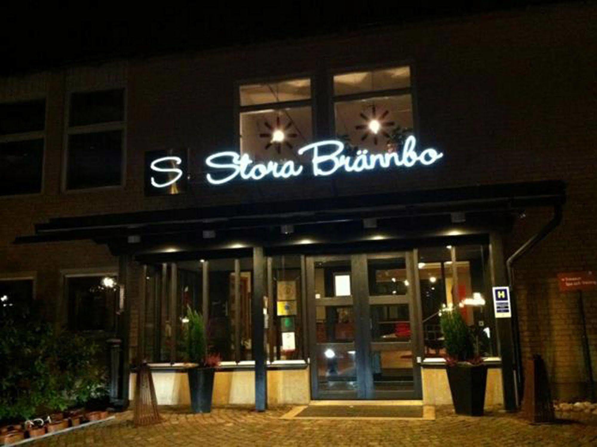 Stora Brannbo Konferens & Hotell Сіґтуна Екстер'єр фото